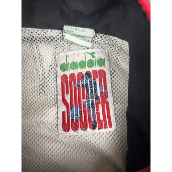 Vintage Diadora Jacket Black White Size M 90s Soccer Windbreaker - Picture 4 of 6